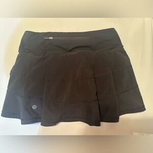 Lululemon Black Pace Rival Skirt size 2